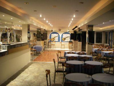 Hôtel Regina Mare à Perdika  Extérieur photo